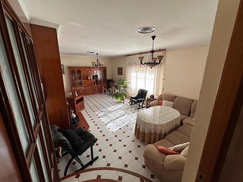 Foto e87c7422-4253-4e7e-9c04-f6c70d2381a2. Chalet mit heizung parking pool in La Zubia Ciudad Zubia (La)