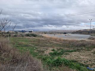 Terreny residencial a Purullena. Venta de suelo industrial en guadix.