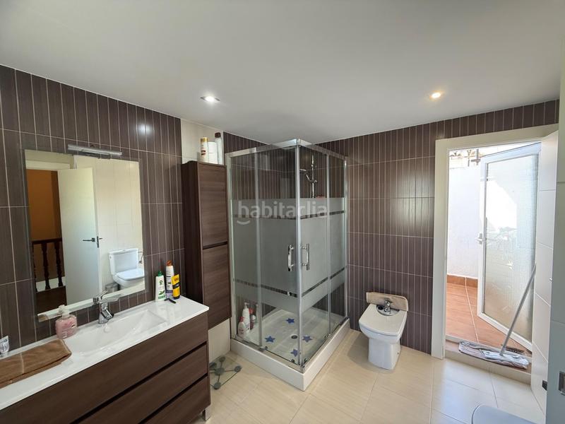 Foto 2a960148-d423-4e86-80c9-eb0b859ea629. Casa pareada  en venta ,la zubia. en La Zubia Ciudad Zubia (La)