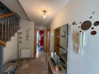 Casa adossada a Gójar. Venta de chalet adosado en el centro de gojar.