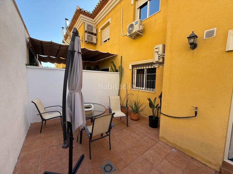 Foto d5ace132-c306-406c-96b9-ee3d9ac7ec12. Casa adossada amb calefacció aparcament a Gójar