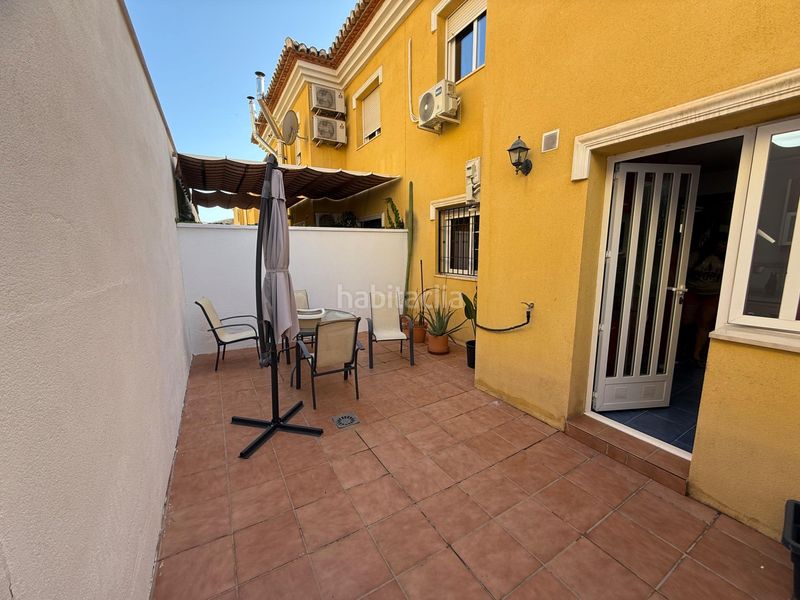 Foto ed6b1cd9-6d7a-49c6-9b91-26b1140a61a3. Casa adossada amb calefacció aparcament a Gójar