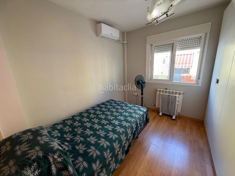 Foto 2b7f9fd3-9c32-4d85-9a0f-b56f7e855291. Casa adosada venta de espectacular chalet adosado en el centro de gojar. en Gójar