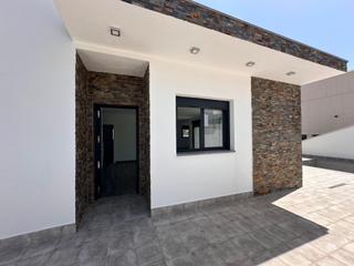 Xalet a Altos de la Zubia. Chalet a estrenar en la zubia