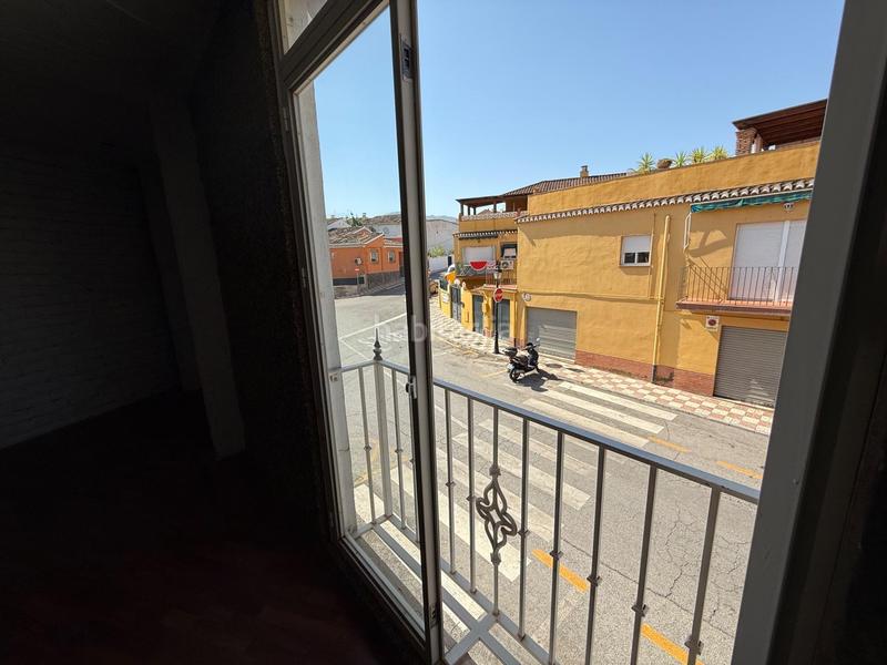 Foto 5d5272a0-f604-4d1e-995b-8343829c420d. Alquiler local comercial  en alquiler en la zubia en Zubia (La)
