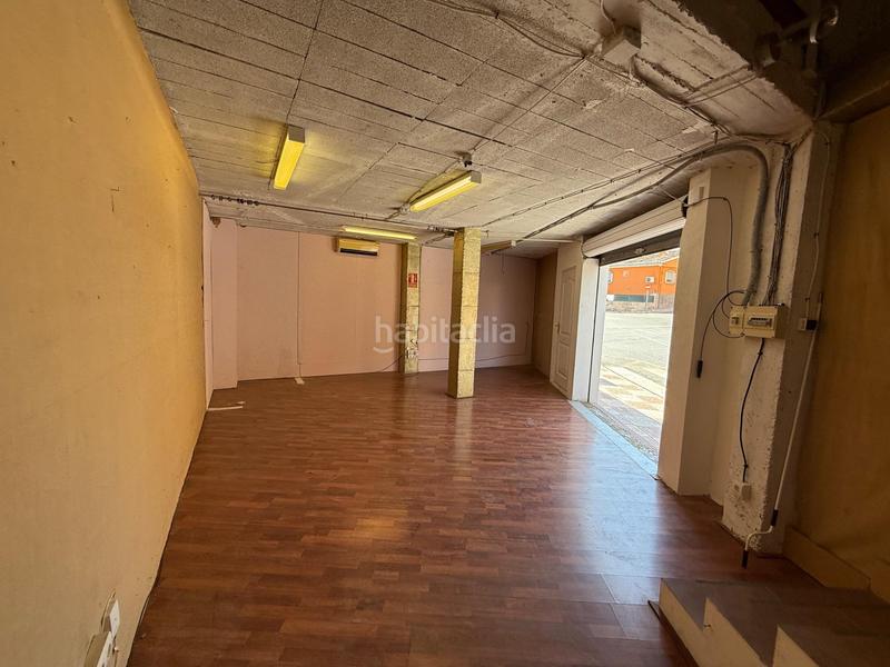 Foto ccfddd98-bf62-48f6-957c-1170e27c3790. Alquiler local comercial  en alquiler en la zubia en Zubia (La)