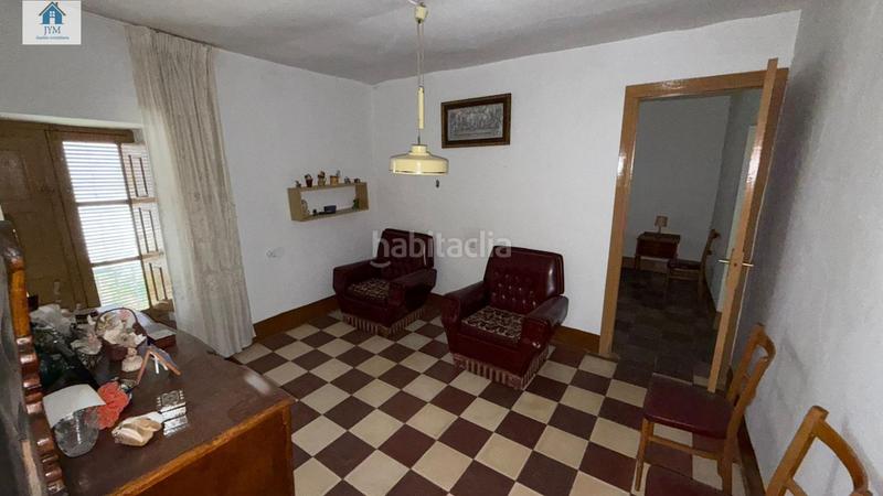 Foto cae2f173-1eb7-472e-b6ce-85948f614408. Masia amb aparcament a Gójar