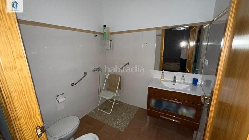 Foto f1305f7e-b3e0-401c-8e32-fd6c2668f4be. Masia amb aparcament a Gójar