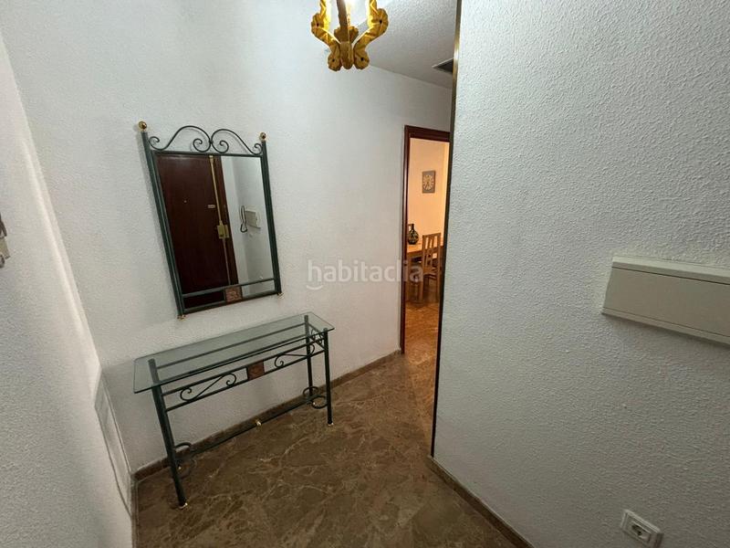 Foto f37d4f10-e8a0-4e11-872b-d394896011f5. Alquiler piso alquiler de espectacular piso en el corazón de la zubia en Zubia (La)