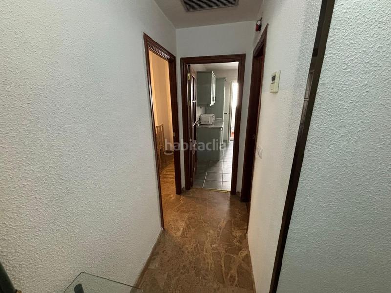 Foto 215903eb-6fc3-4166-8a00-86e36379a97e. Location appartement avec parking dans La Zubia Ciudad Zubia (La)