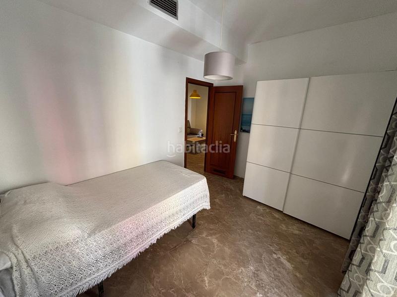Foto 5441c960-8bf3-40ab-87de-f5c02f6f2196. Location appartement avec parking dans La Zubia Ciudad Zubia (La)