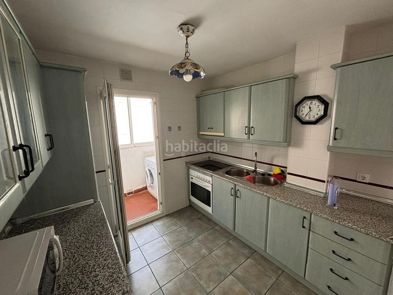 Foto 80a108f4-c836-442b-9ec7-aafc492ae873. Location appartement avec parking dans La Zubia Ciudad Zubia (La)