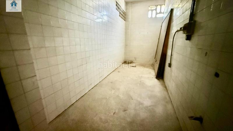 Foto 3b28207d-f168-4856-a8c3-9d7d17a0b67e. Local comercial a La Zubia Ciudad Zubia (La)