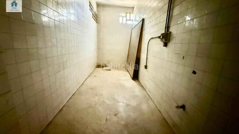 Foto 76f8fcc1-628d-4178-a8ea-c27b23fb8944. Local comercial a La Zubia Ciudad Zubia (La)