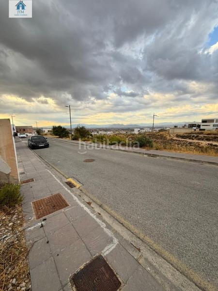 Foto 46df2d50-0c4a-41f1-aab6-39add69353f0. Terreny residencial a Altos de la Zubia Zubia (La)