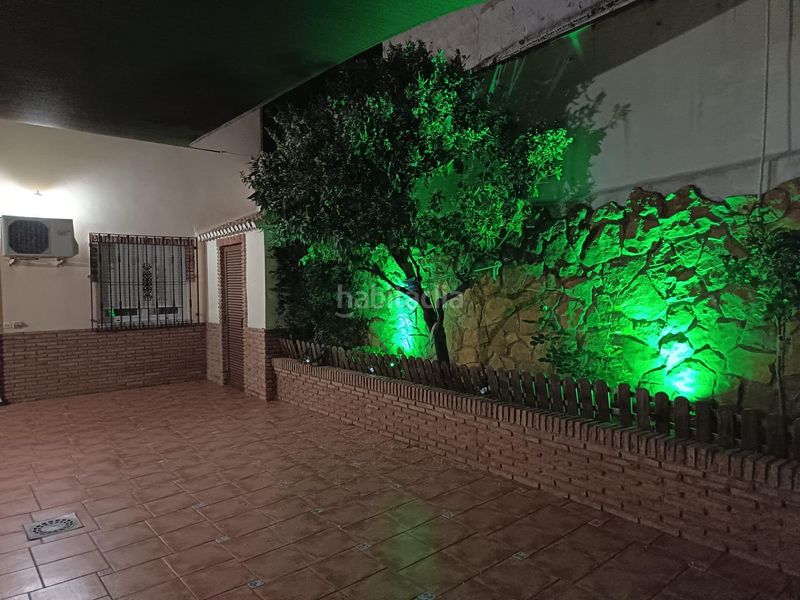Foto 44c8dd9f-27e7-4acd-a9c6-dcb9a279d171. Casa adossada amb calefacció aparcament a Huétor Vega