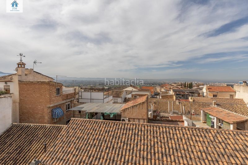 Foto 44d4498b-f31d-40cf-b95d-8d9771b03fc9. Casa adossada amb calefacció aparcament a Huétor Vega