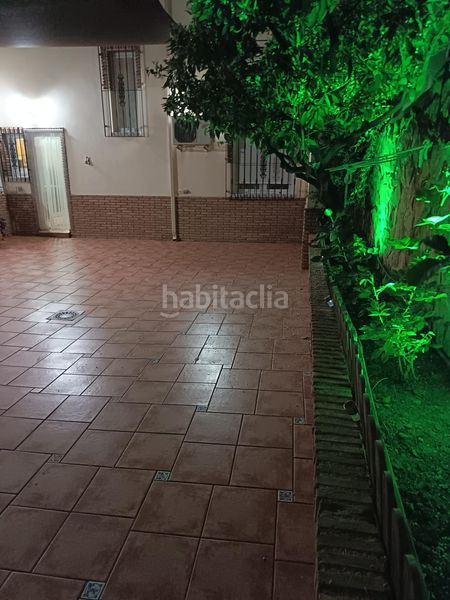 Foto e2e7c4f4-f279-4aaa-9b6b-6970cb7e80cd. Casa adossada amb calefacció aparcament a Huétor Vega