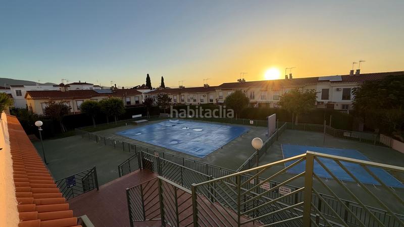 Foto f97b982b-9747-4d96-a286-a2c007f52de0. Pis amb aparcament piscina a Gójar