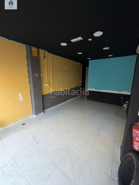 Foto c16b4594-33c2-4528-a3e7-46efbf850339. Local commercial dans La Zubia Ciudad Zubia (La)