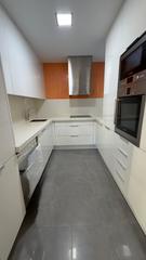 Location Appartement à La Zubia Ciudad. Piso de diseño en alquiler, la zubia