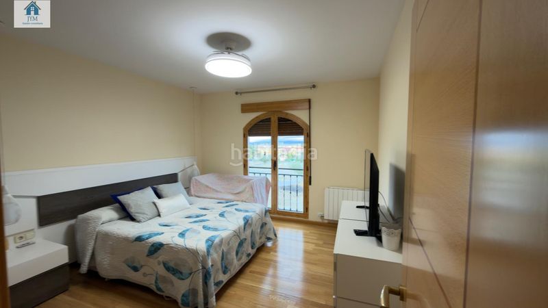 Foto 228c34d4-e315-42cb-9d53-a38429638bfa. Chalet  independiente a la venta en cajar. en Cájar