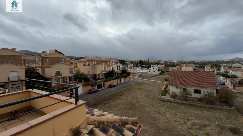 Foto a248e082-3989-480b-8297-e2bdd3f8eda8. Chalet  independiente a la venta en cajar. en Cájar