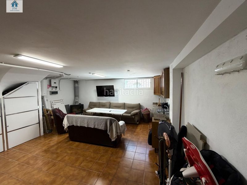 Foto 299f7a4d-45e7-4b8e-8292-302895dcbdd9. Casa adossada amb aparcament a La Zubia Ciudad Zubia (La)