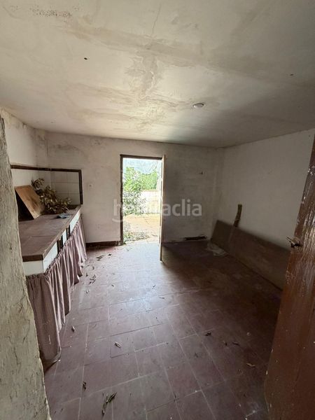 Foto 87b9beae-6ff6-4855-8079-f3be5e2c3657. Masia a La Zubia Ciudad Zubia (La)