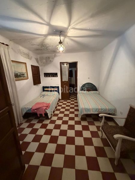 Foto f7259b52-011e-4d17-965b-79f6600e9b36. Masia a La Zubia Ciudad Zubia (La)