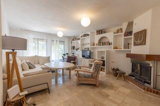 Casa in Cájar. Venta de chalet independiente en cajar