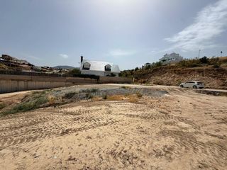 Terreno residenziale in Altos de la Zubia
