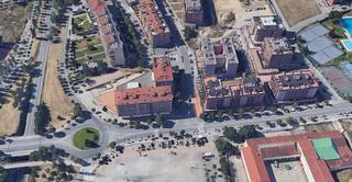 Lloguer Local Comercial a Avinguda d'olímpia 3. Local gran superfície.