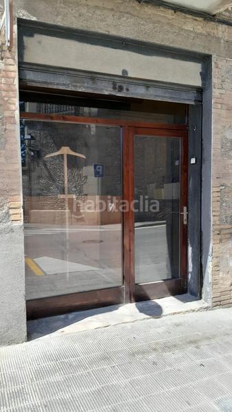 Foto f6a0b7b6-4458-45b6-a9b7-41783f01b8bb. Alquiler local comercial local cèntric amb llicència comercial vigent en Manlleu