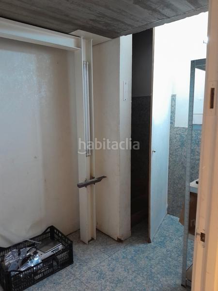 Foto 8718776c-831f-4e2c-9080-1572d6de8a08. Traspàs local comercial amb calefacció a Centre Vic