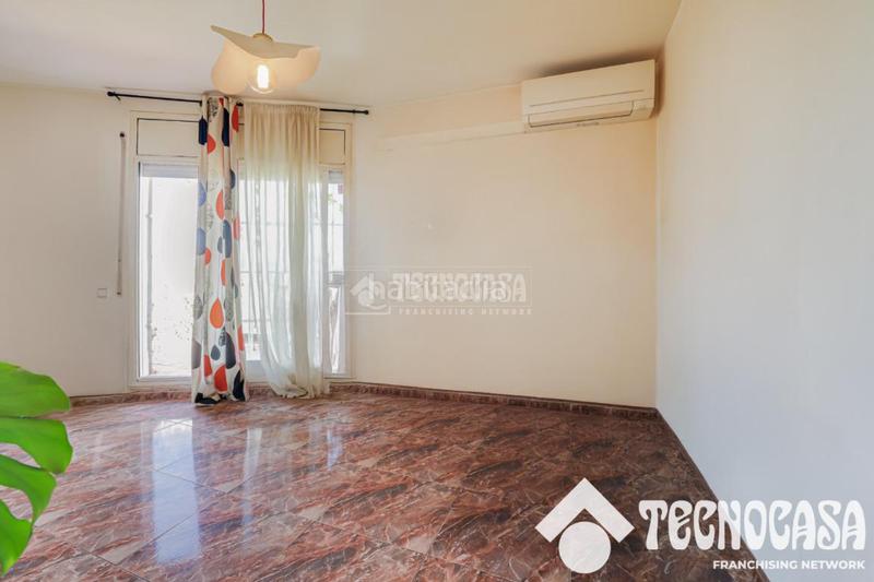 Foto c5269b01-f1f0-43c7-8f62-0d81576890ce. Penthouse with heating in La Salut Badalona