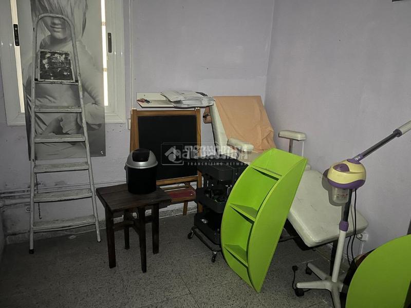 Foto 61264631-c8b3-4bdb-bf88-ab693a7608b5. Local comercial tienda en venta en Lloreda Badalona