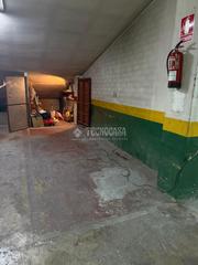 Aparcament cotxe  Carrer de pablo iglesias. Boxplaza de garaje en venta en badalona