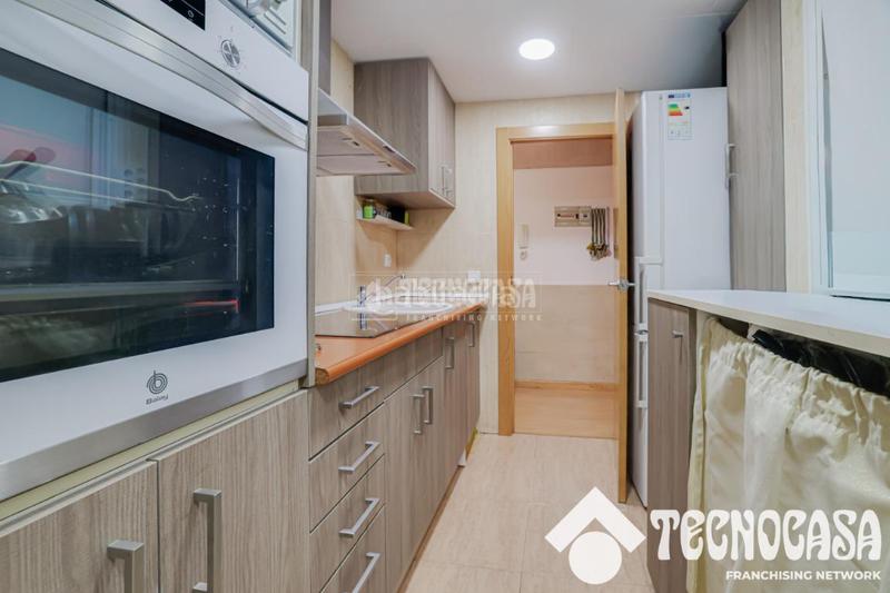 Foto 157e0893-bb14-4476-be42-e0db01b7db88. Piso  en venta en La Salut Badalona