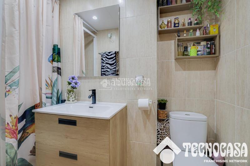 Foto 1ab8c540-2e55-4210-807e-28a5864cb7cf. Piso  en venta en La Salut Badalona