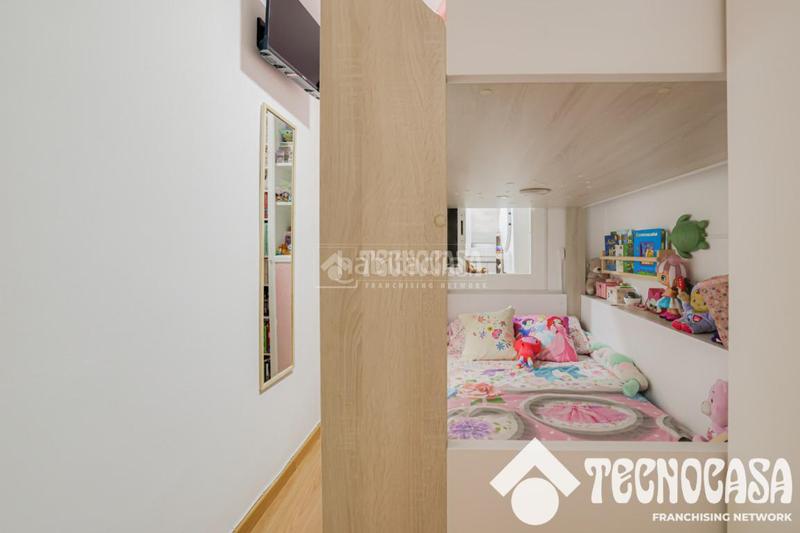 Foto 4530acfd-c968-4c72-9c7e-a118bc4fba32. Piso  en venta en La Salut Badalona