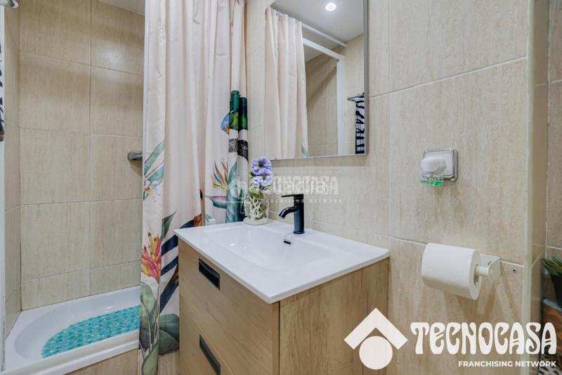 Foto 83e71b49-f492-43f0-a1bb-fbb85c9df624. Piso  en venta en La Salut Badalona