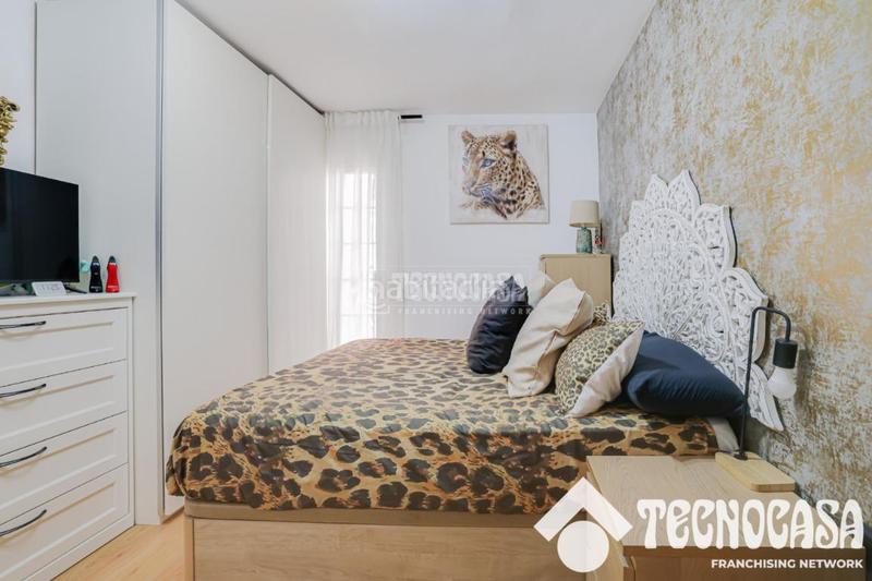 Foto 9275c85d-d645-4fcf-a80b-eb7c03c3f87b. Piso  en venta en La Salut Badalona