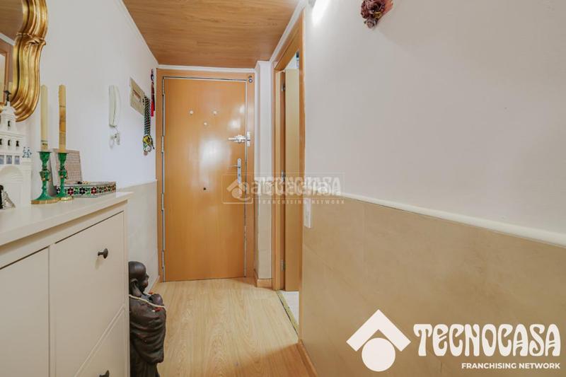 Foto add9144a-7151-4bc0-9773-e0d632b83b1b. Piso  en venta en La Salut Badalona