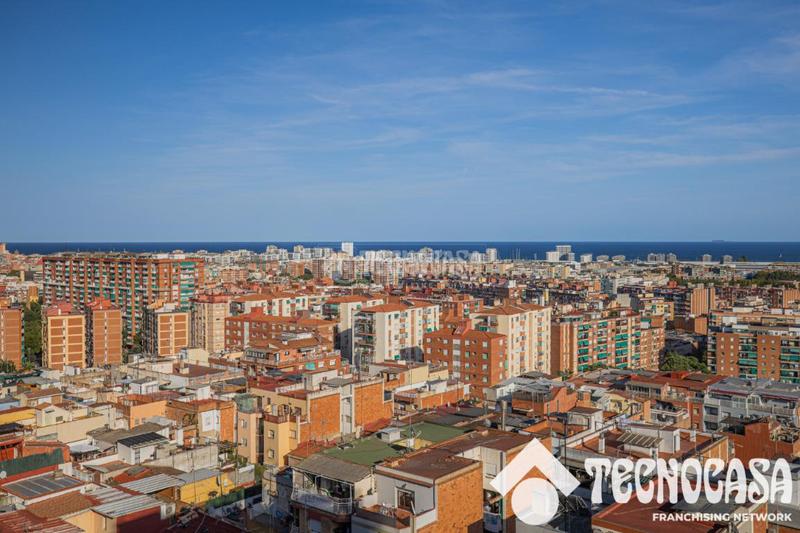 Foto 601b4be9-778a-49c0-ba57-e70081c61d68. Piso  en venta en Llefià Badalona