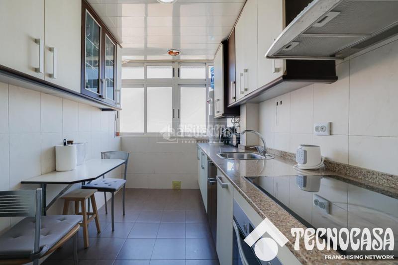 Foto a8c97597-15c9-4dc9-ade0-6d5542289ec8. Piso  en venta en Llefià Badalona