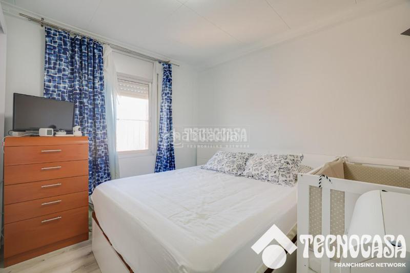 Foto cc3e4d8c-8f4a-47b7-a059-77d4c94358b6. Piso  en venta en Llefià Badalona