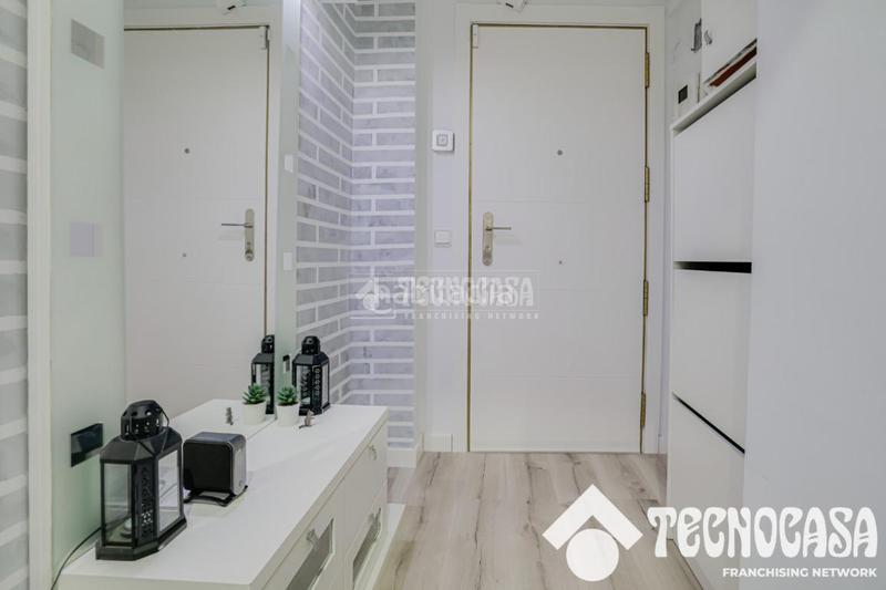 Foto f305e702-3e8f-4cc5-a2b7-b524d66bdfd1. Piso  en venta en Llefià Badalona