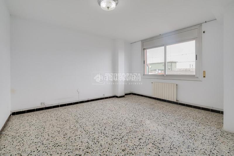 Foto 8b6f480d-5cc7-402c-8eb7-339b8f16d890. Pis a Sistrells Badalona