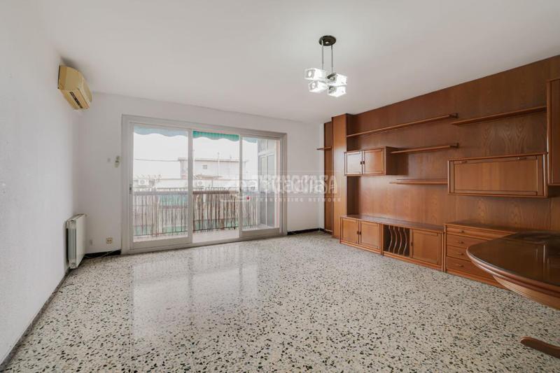 Foto e0a909bd-22fd-4749-bbd6-9a702994b391. Pis a Sistrells Badalona